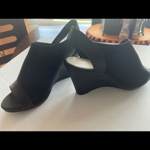 Barely worn shoes sz7